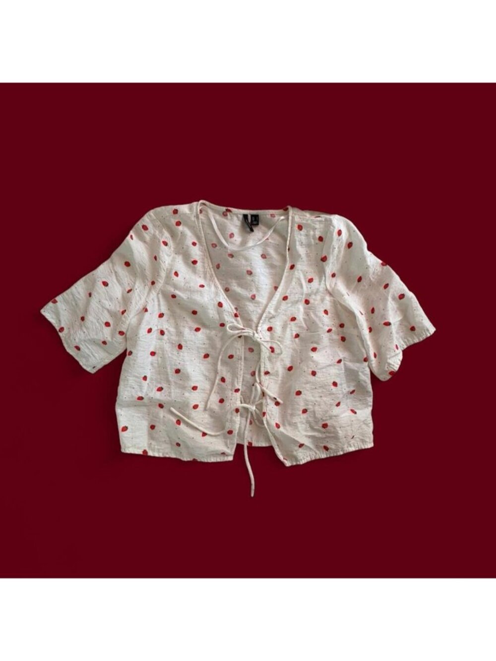 White crop top with strawberries and tie front #strawberry #tiedetail